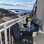 Buzolic 2 Hvar Apartman Hvar Town