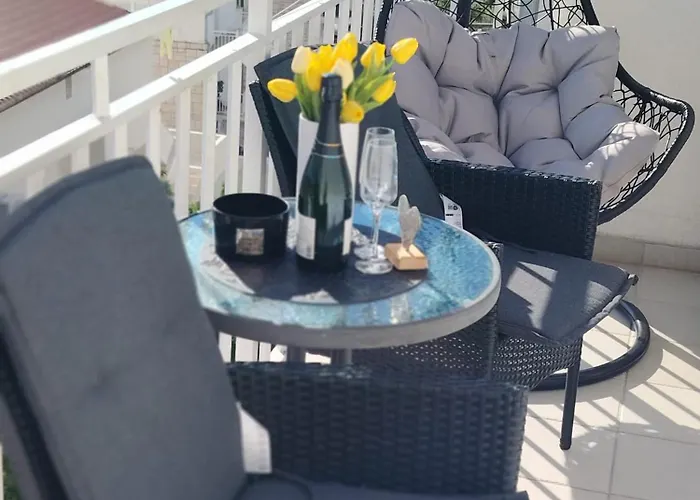 Buzolic 2 Hvar Hvar Town