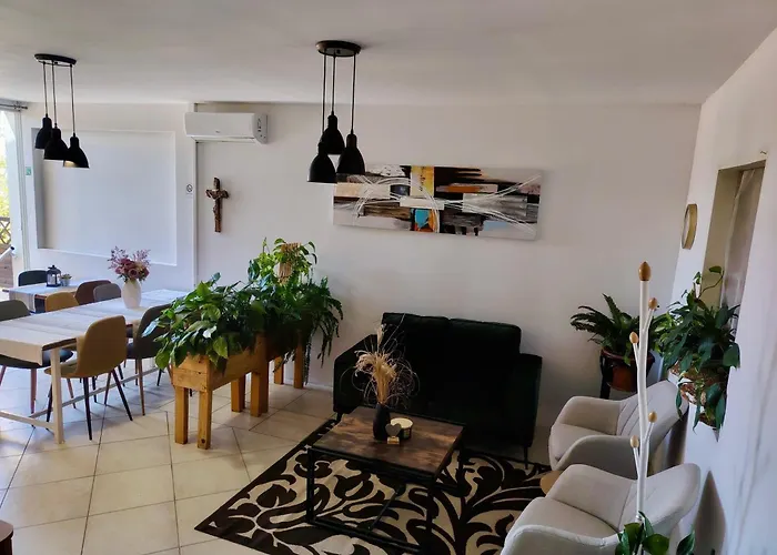 Buzolic 2 Hvar Hvar Town